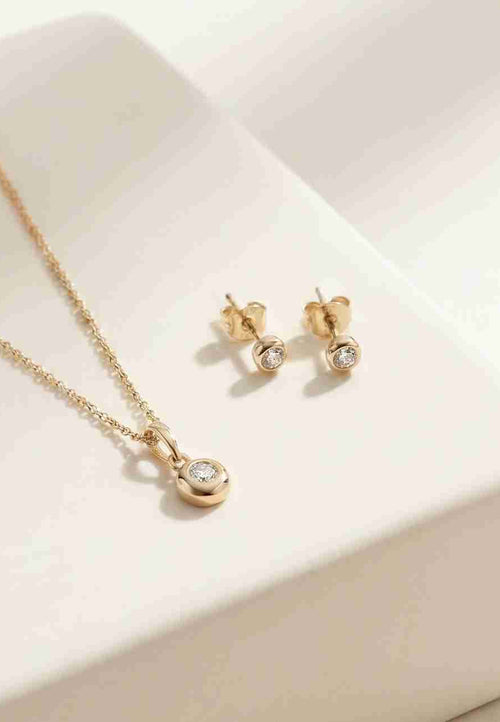 Minimal Gold Square Pendant Necklace for Women | Ziyast