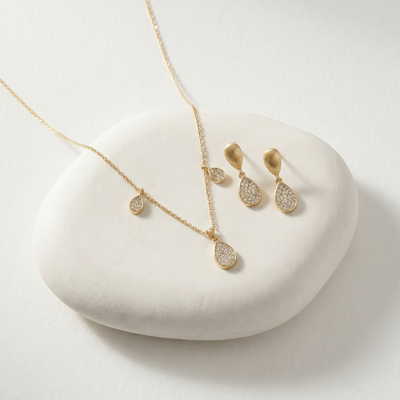 Minimal Gold Square Pendant Necklace for Women | Ziyast